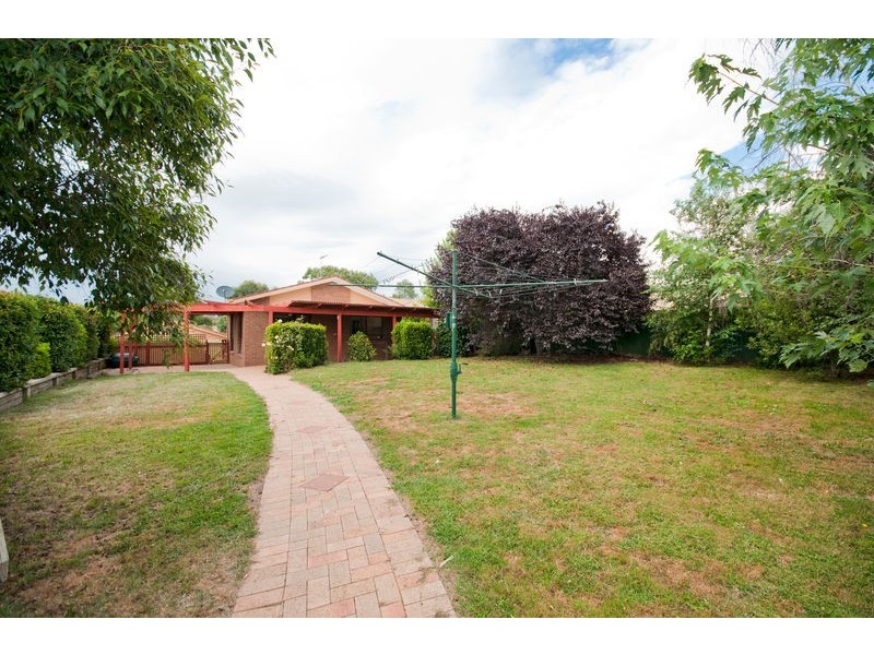 34 Chipperfield Circuit, Gordon ACT 2906