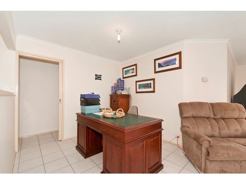 46 Polilight Street, Dunlop ACT 2615