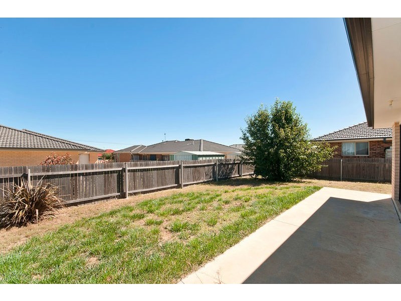 46 Polilight Street, Dunlop ACT 2615