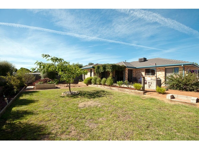 9 Ikara Close, Dunlop ACT 2615