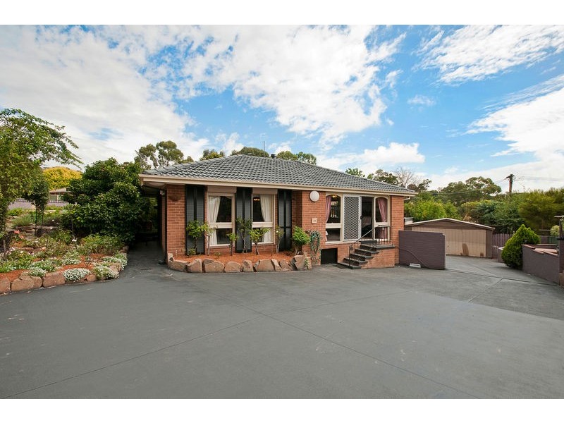 164 Namatjira Drive, Chapman ACT 2611