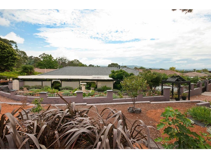 164 Namatjira Drive, Chapman ACT 2611