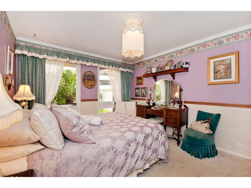 164 Namatjira Drive, Chapman ACT 2611