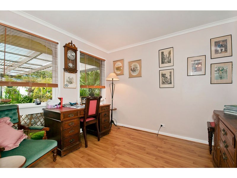 164 Namatjira Drive, Chapman ACT 2611