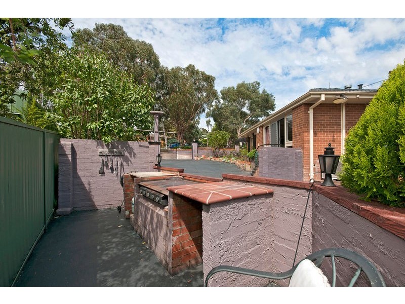 164 Namatjira Drive, Chapman ACT 2611