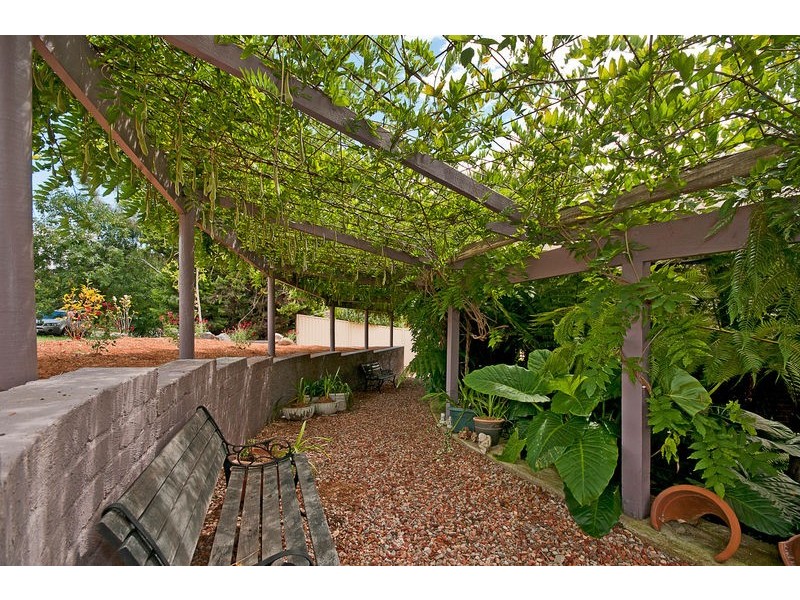 164 Namatjira Drive, Chapman ACT 2611