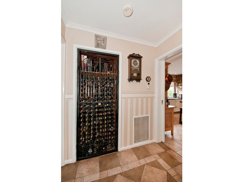 164 Namatjira Drive, Chapman ACT 2611