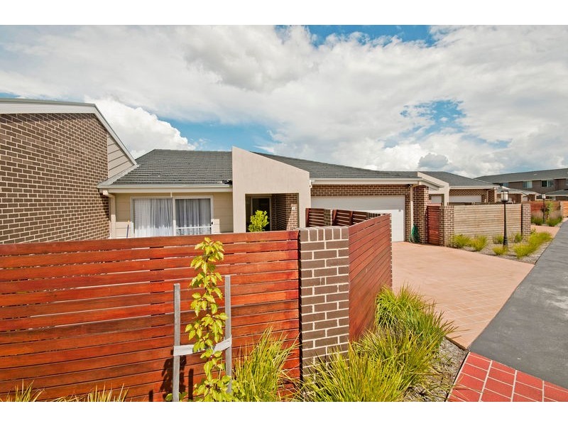 3/21 Gordon Withnall Crescent, Dunlop ACT 2615
