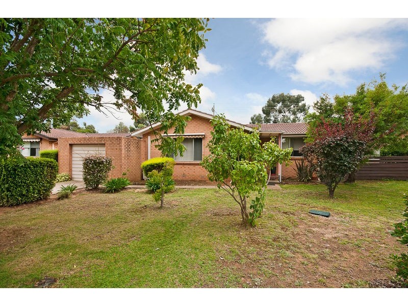 37 Blandon Place, Holt ACT 2615