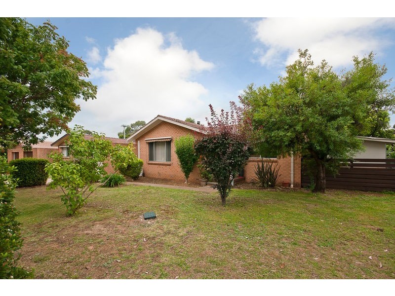 37 Blandon Place, Holt ACT 2615