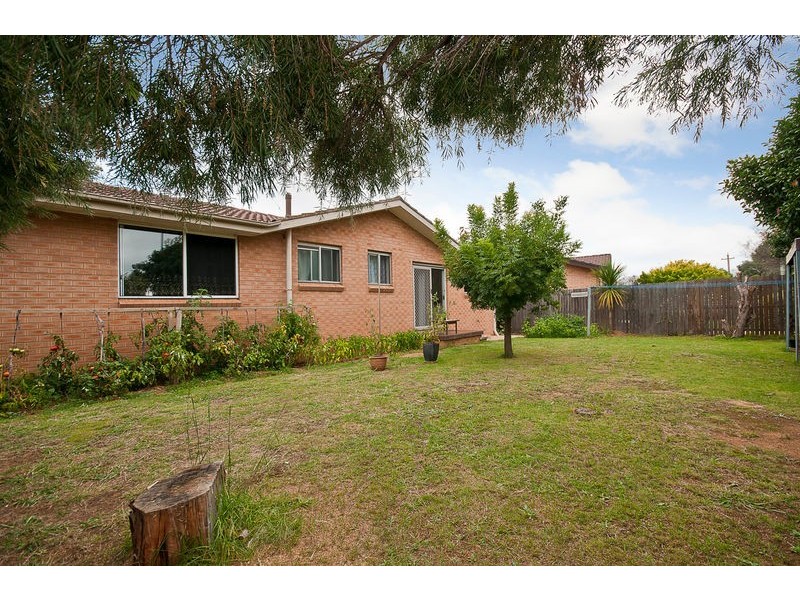 37 Blandon Place, Holt ACT 2615
