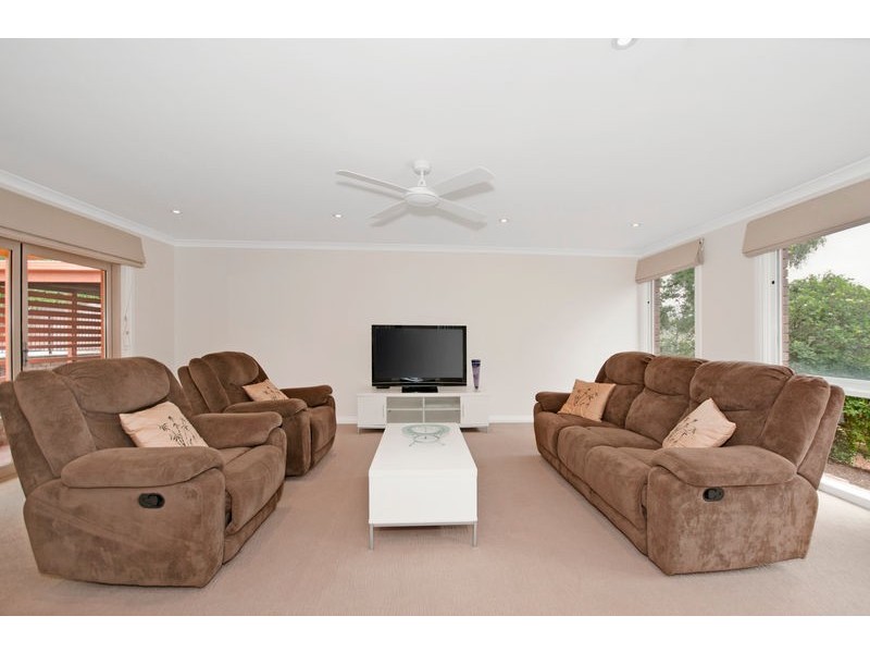 11 Meredith Circuit, Kambah ACT 2902