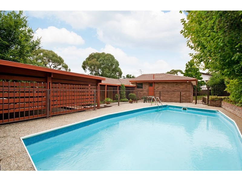 11 Meredith Circuit, Kambah ACT 2902