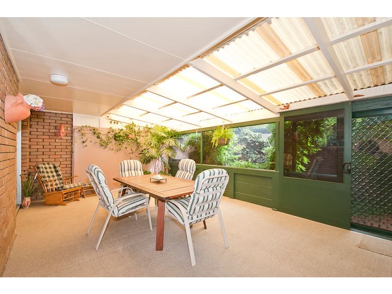 26 Dixon Drive, Holder ACT 2611