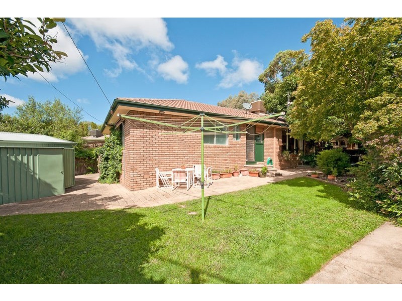 26 Dixon Drive, Holder ACT 2611