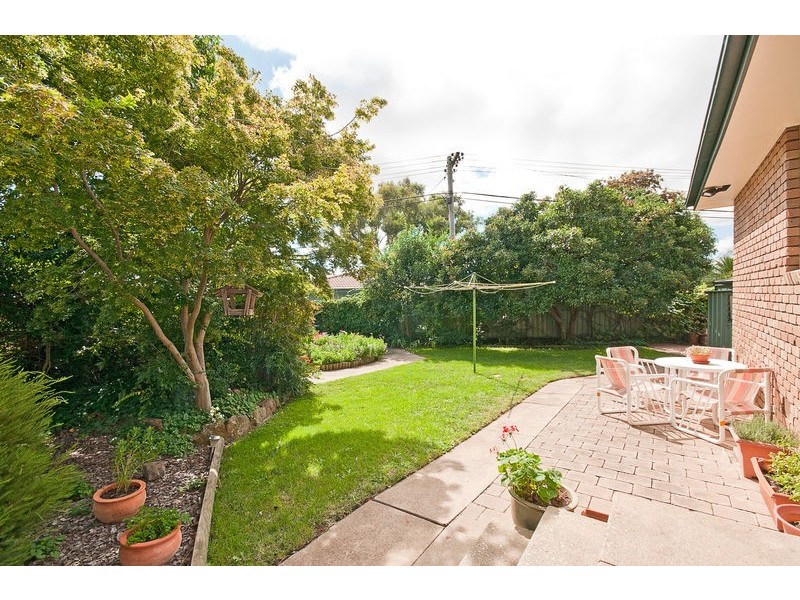 26 Dixon Drive, Holder ACT 2611