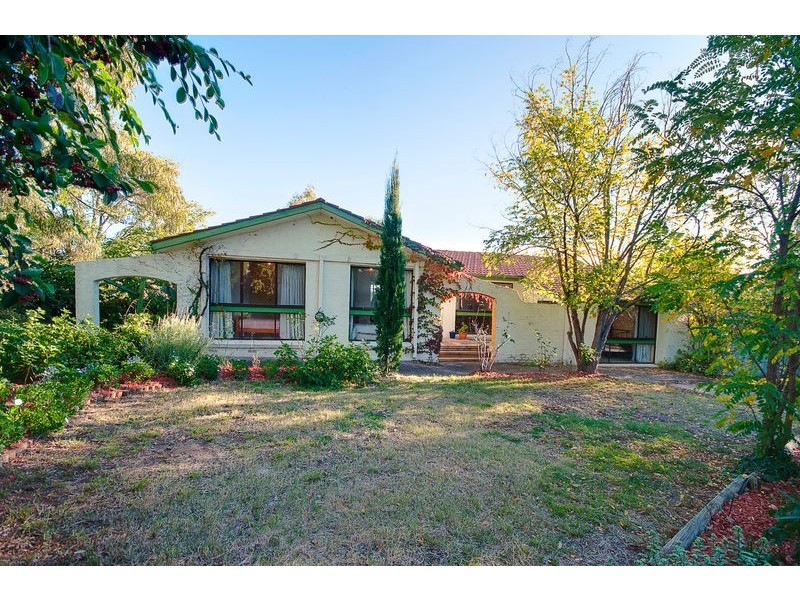96 Canopus Crescent, Giralang ACT 2617