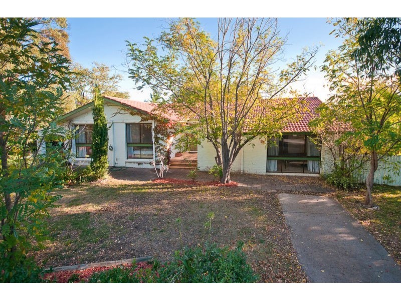 96 Canopus Crescent, Giralang ACT 2617