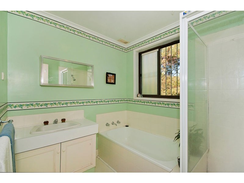 96 Canopus Crescent, Giralang ACT 2617