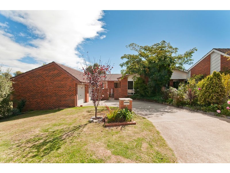 8 Edney Place, Isaacs ACT 2607