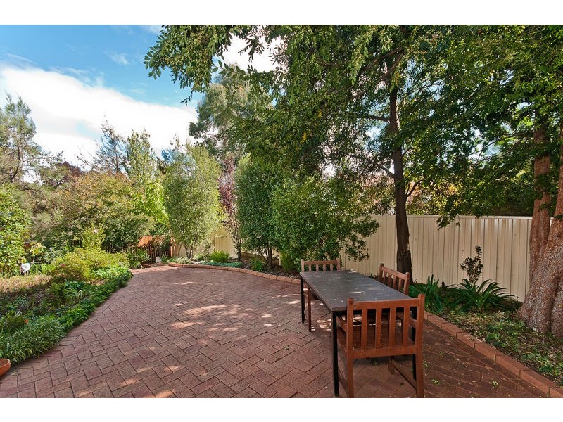 8 Edney Place, Isaacs ACT 2607