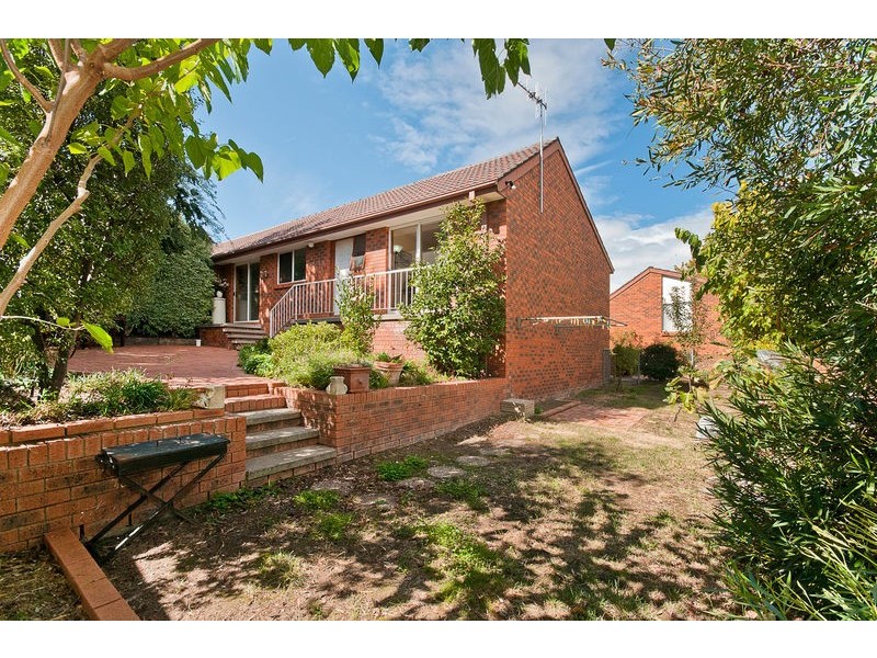 8 Edney Place, Isaacs ACT 2607