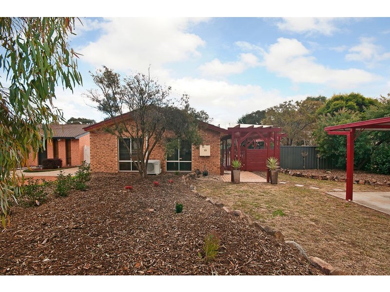 15 Abercorn Crescent, Isabella Plains ACT 2905
