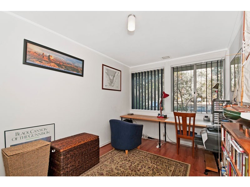 15 Clode Crescent, Macgregor ACT 2615