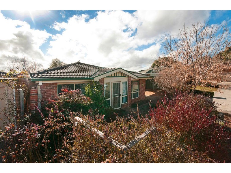 35 Thornhill Crescent, Dunlop ACT 2615