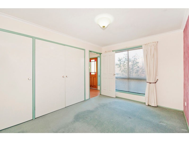 35 Thornhill Crescent, Dunlop ACT 2615