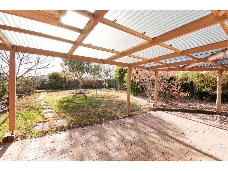 35 Thornhill Crescent, Dunlop ACT 2615