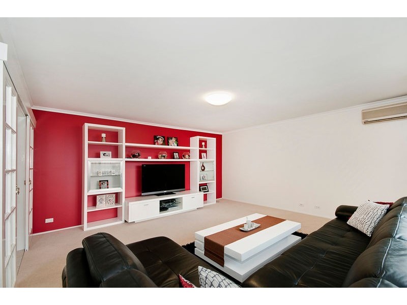 71 Bugden Avenue, Gowrie ACT 2904
