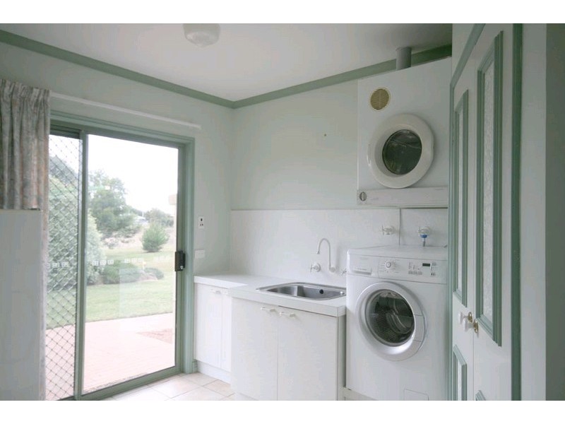 5 Dundoos Drive, Murrumbateman NSW 2582