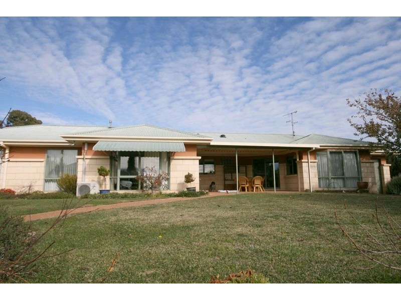 5 Dundoos Drive, Murrumbateman NSW 2582