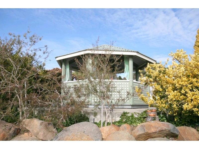 5 Dundoos Drive, Murrumbateman NSW 2582