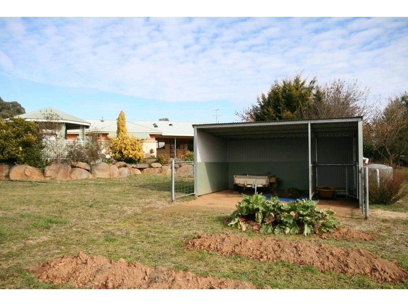 5 Dundoos Drive, Murrumbateman NSW 2582