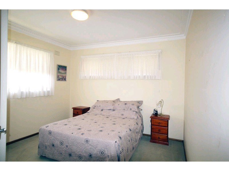 10 Weemilah Street, Yass NSW 2582