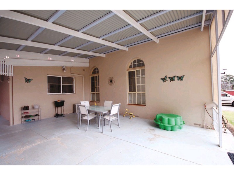 41 Queen Street, Boorowa NSW 2586