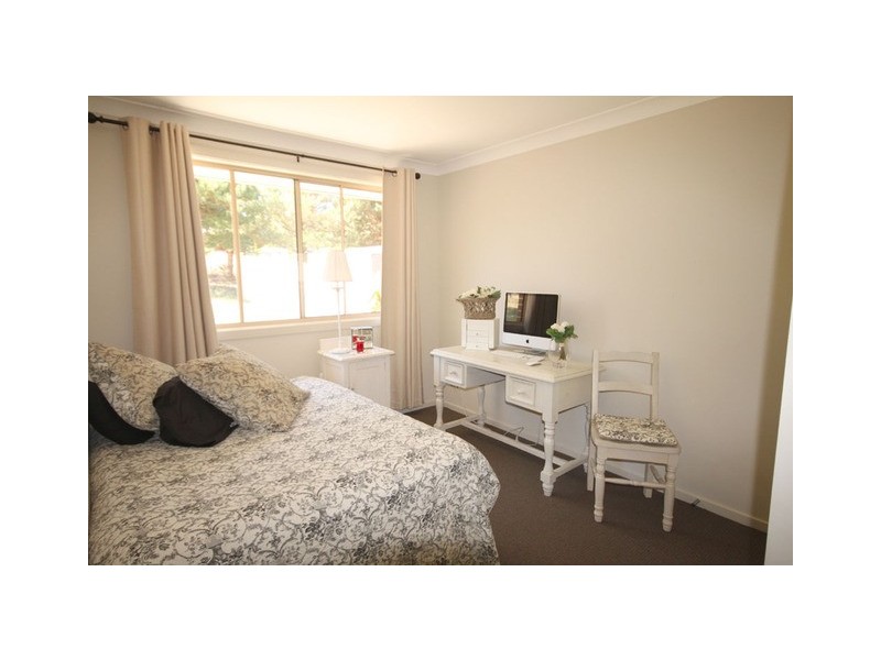 17 Discovery Drive, Yass NSW 2582