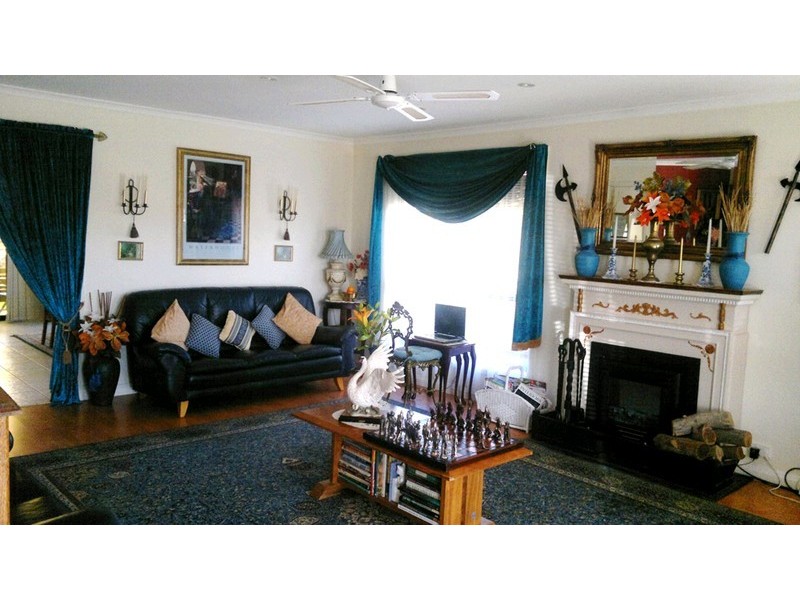 4 Haddon Court, Yass NSW 2582