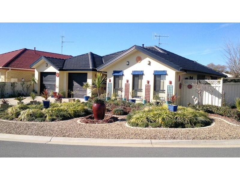 4 Haddon Court, Yass NSW 2582