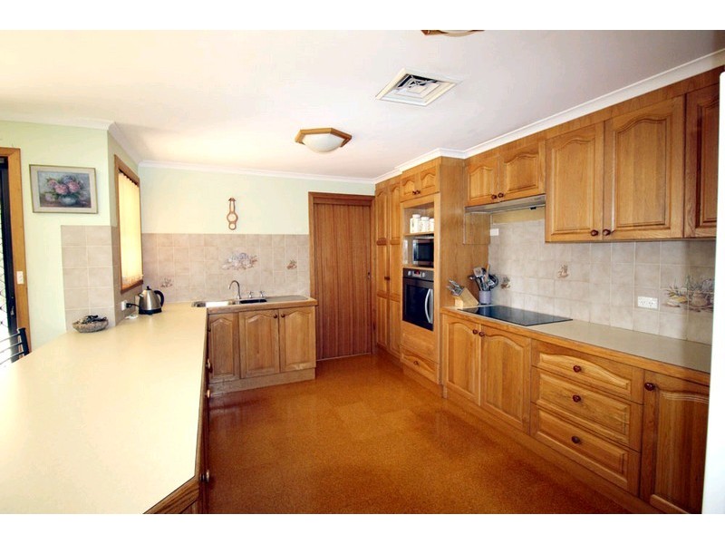 42 Glebe Street, Yass NSW 2582