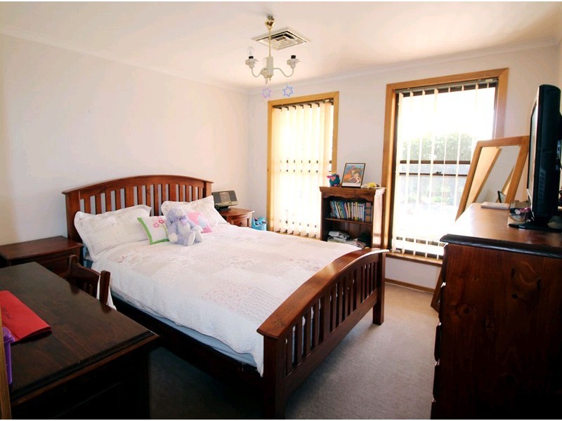 42 Glebe Street, Yass NSW 2582