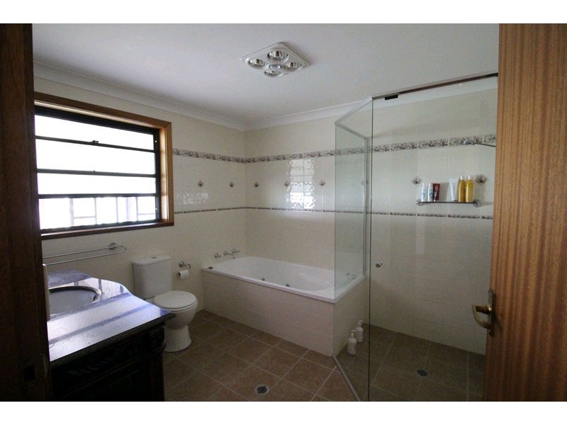 42 Glebe Street, Yass NSW 2582