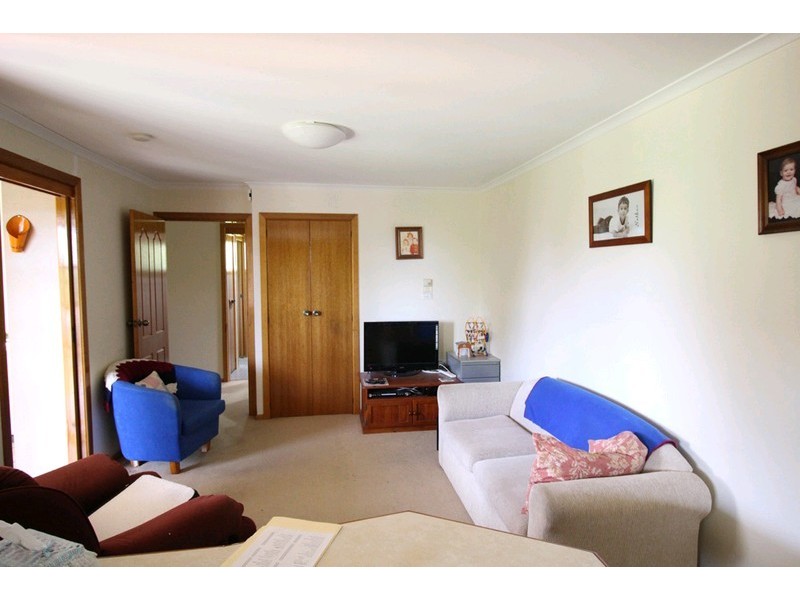 50 Merriman Drive, Yass NSW 2582