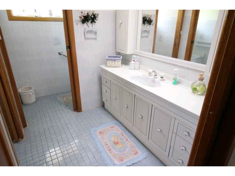 50 Merriman Drive, Yass NSW 2582