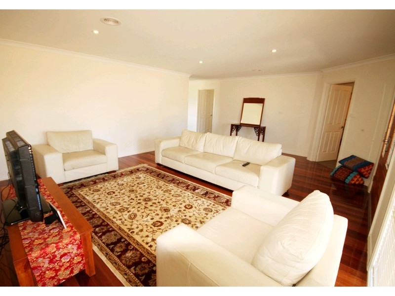 8 Pony Place, Murrumbateman NSW 2582