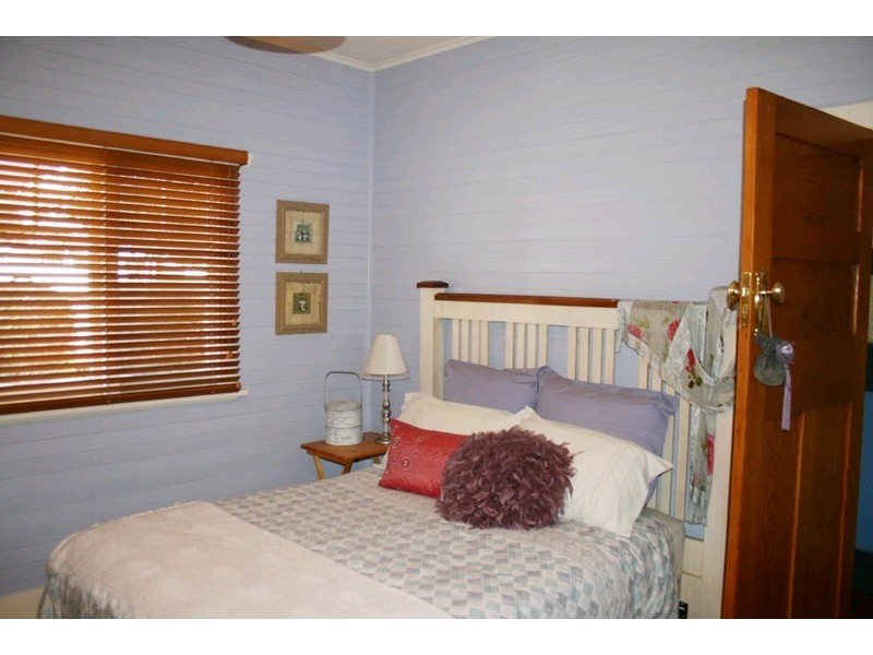 6 Shaw Street, Yass NSW 2582