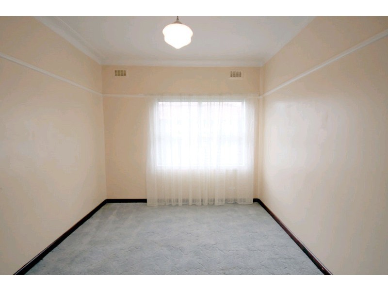 6 Nelanglo Street, Gunning NSW 2581