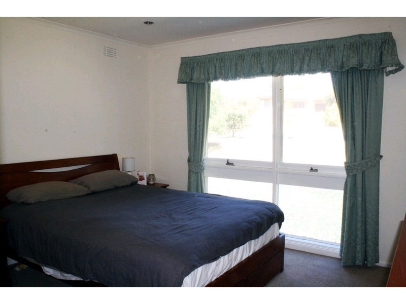 8 Short Street, Yass NSW 2582